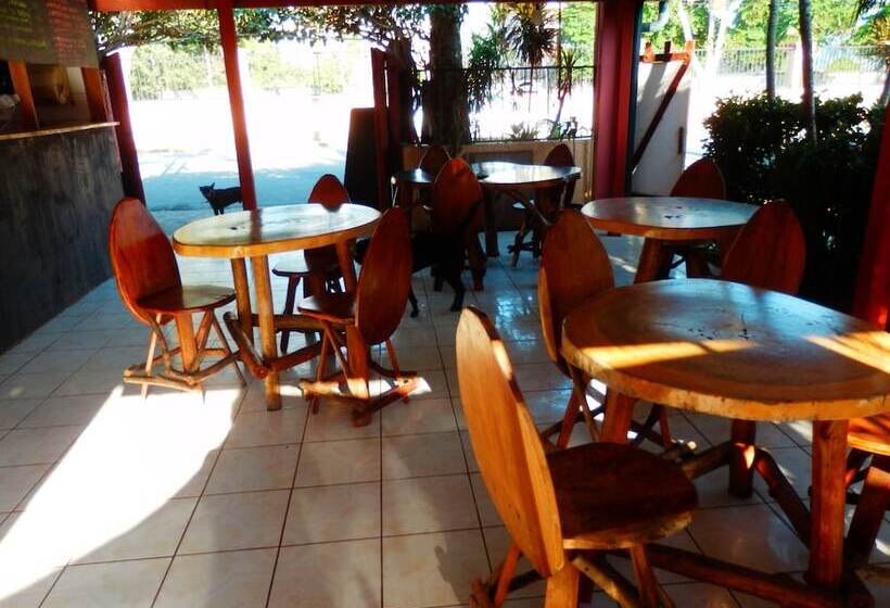 בית מלון כפרי El Jardin