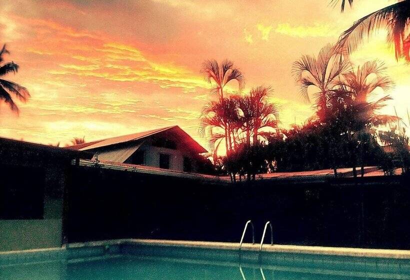 בית מלון כפרי El Jardin