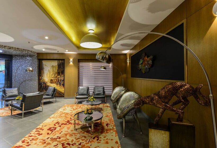 هتل Howard Johnson By Wyndham Kolkata Airport