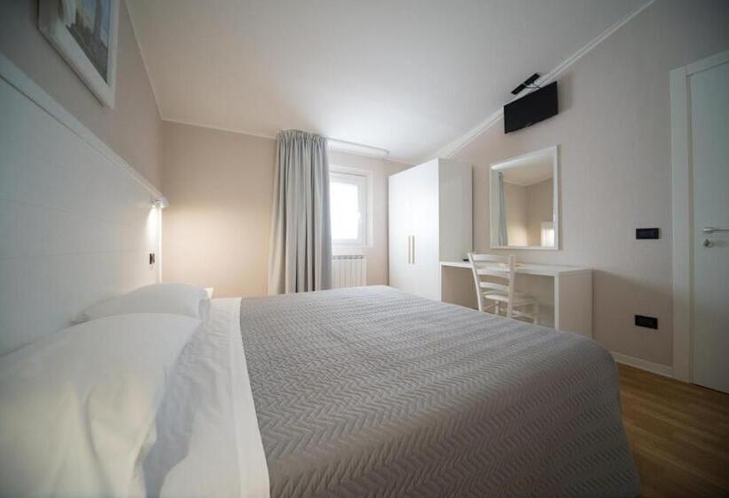 فندق Risorgimento   Albergo   Bar