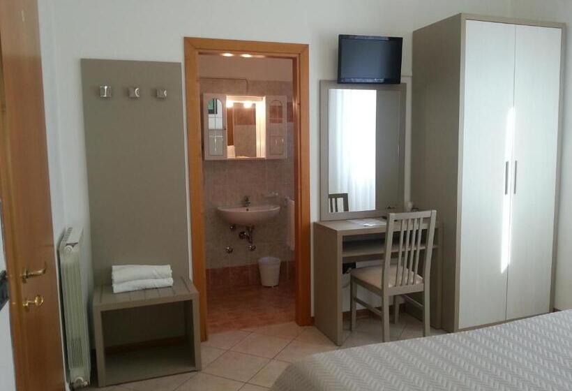 فندق Risorgimento   Albergo   Bar