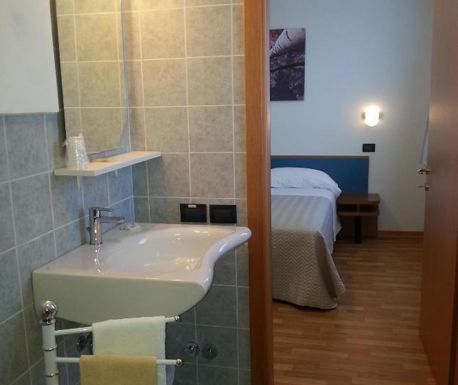 فندق Risorgimento   Albergo   Bar