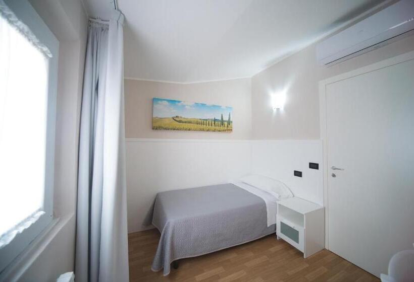 فندق Risorgimento   Albergo   Bar