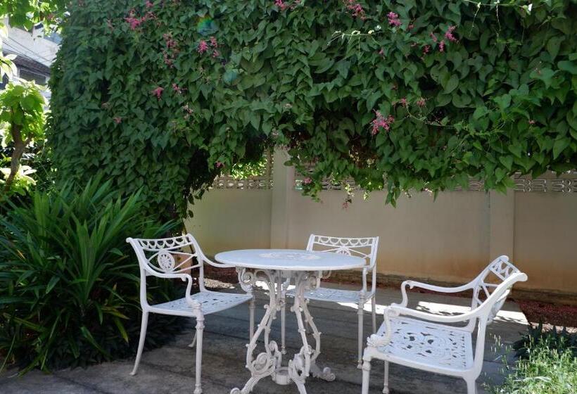 בית מלון כפרי Wangkaew