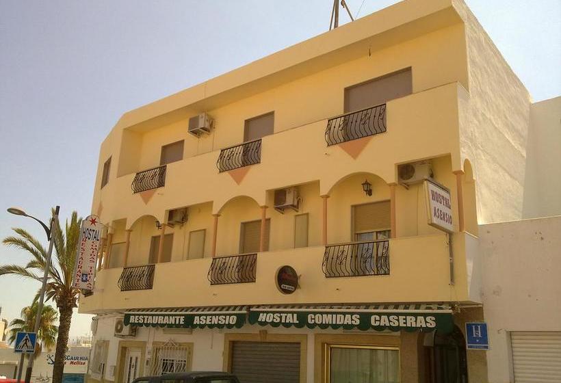 호스텔 Hostal Asensio Nijar