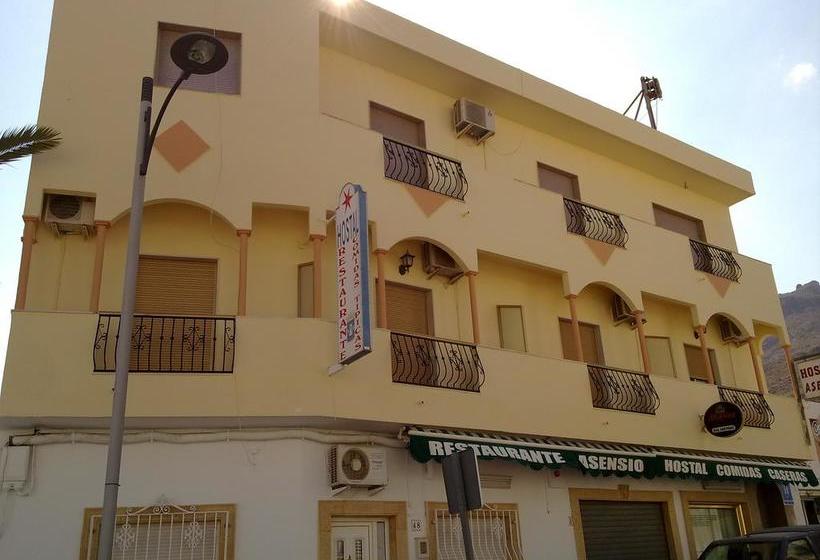 호스텔 Hostal Asensio Nijar