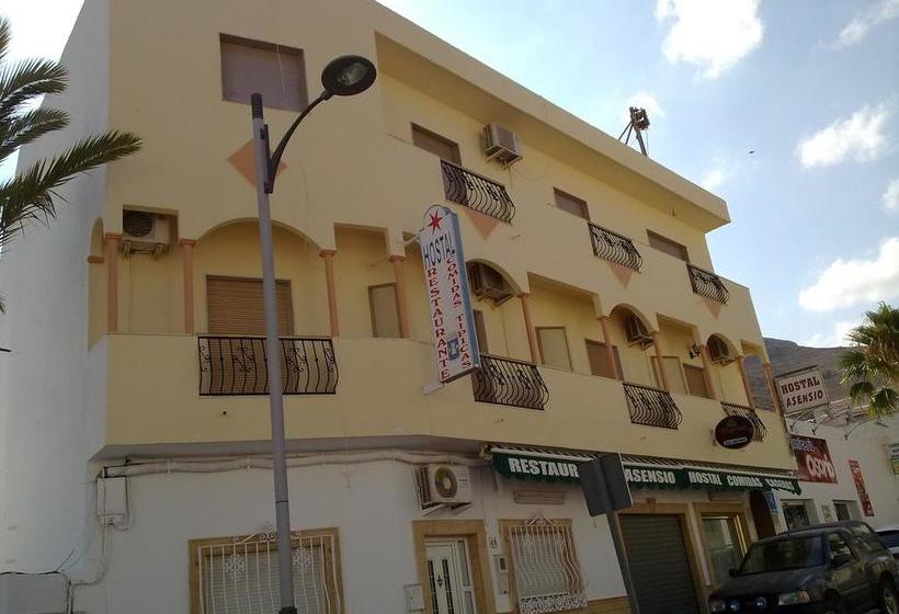 호스텔 Hostal Asensio Nijar