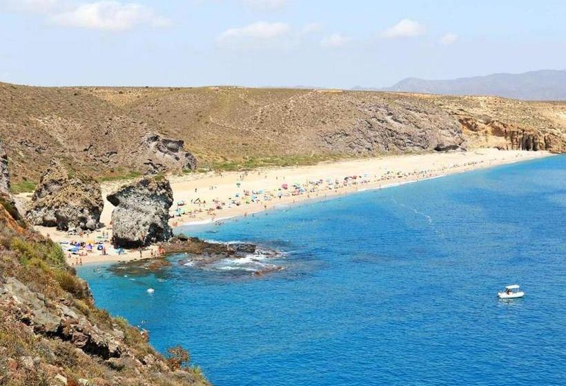 호스텔 Hostal Asensio Nijar