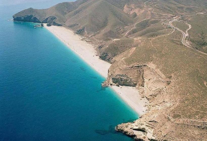 호스텔 Hostal Asensio Nijar