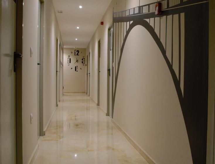 旅馆 Hostal El Bugar