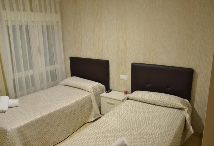 旅馆 Hostal El Bugar