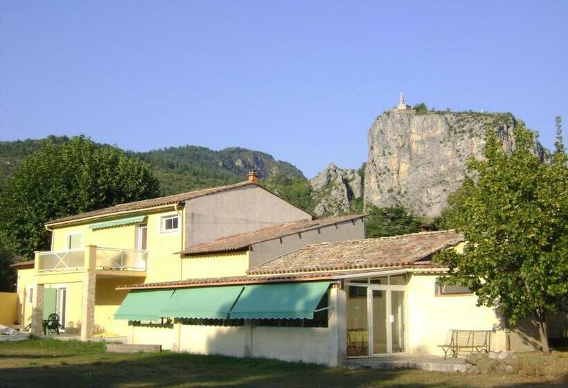 호스텔 L Oustaou Castellane