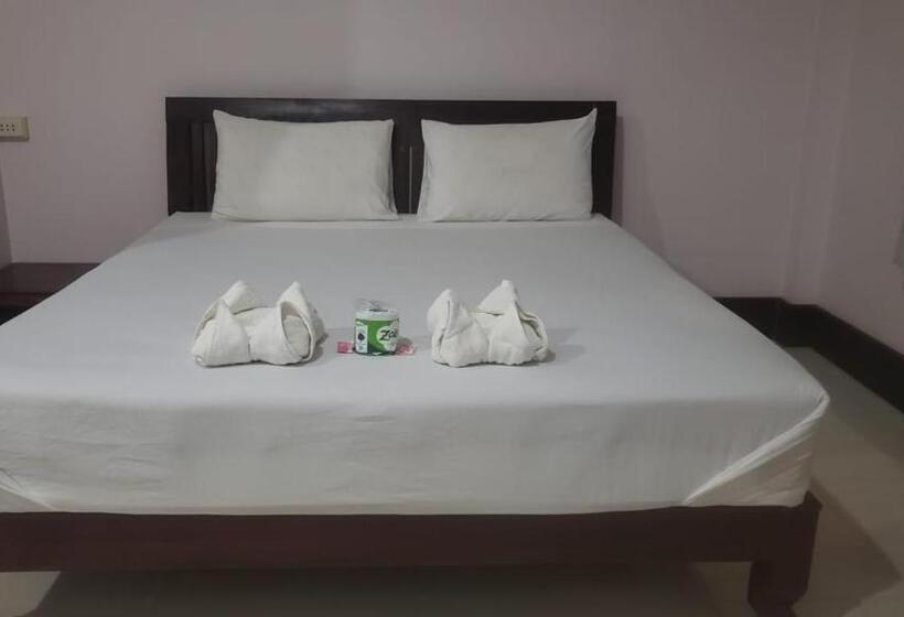 旅馆 Mama Leurth Sunset Guesthouse