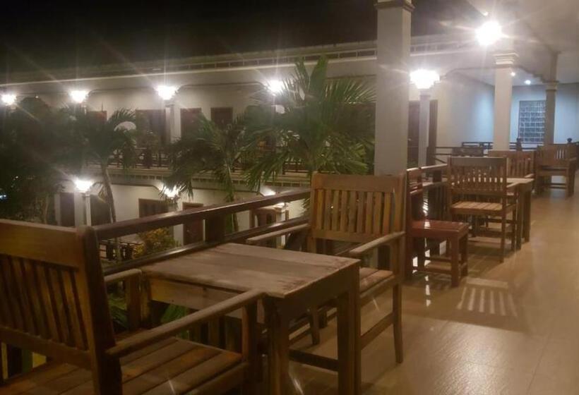 旅馆 Mama Leurth Sunset Guesthouse