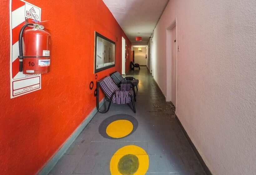 호스텔 Yanquetruz