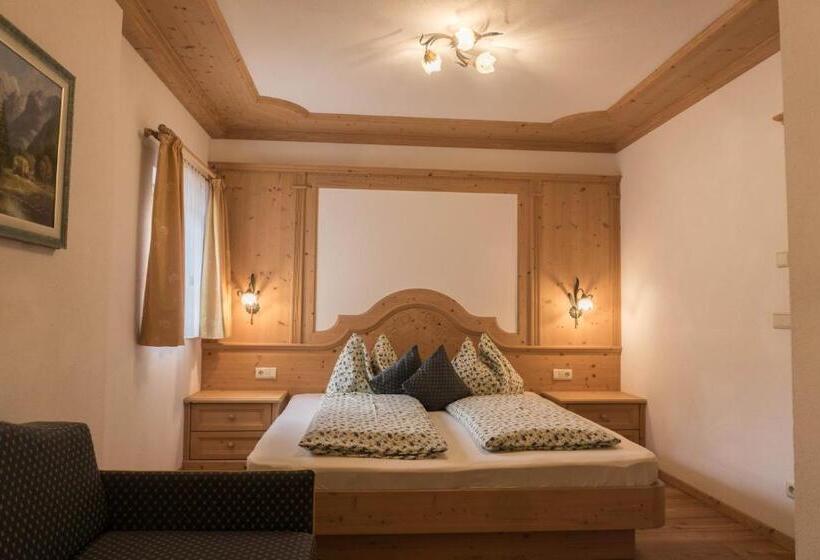 مبيت وإفطار Apartments Ciastel