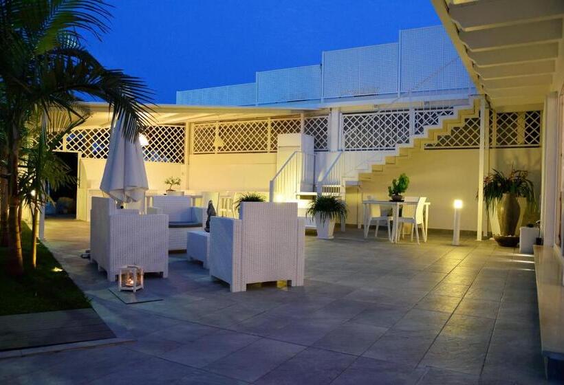 민박 Arneo Terra Del Sole