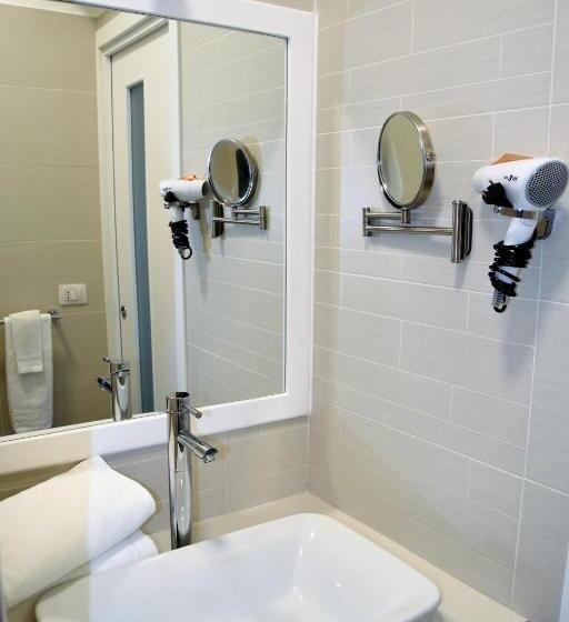 住宿加早餐  Arneo Terra Del Sole