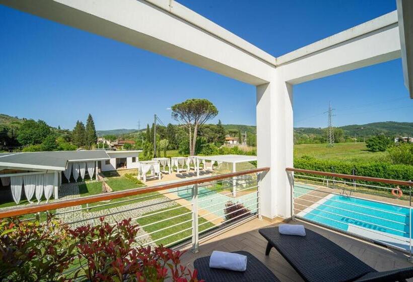 Bed and Breakfast Iconic Wellness Resort & Spa