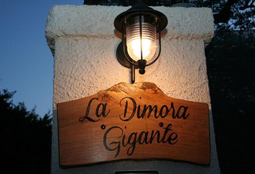 ベッドアンドブレックファースト La Dimora Gigante