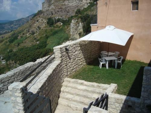 צימר Lo Sparviero