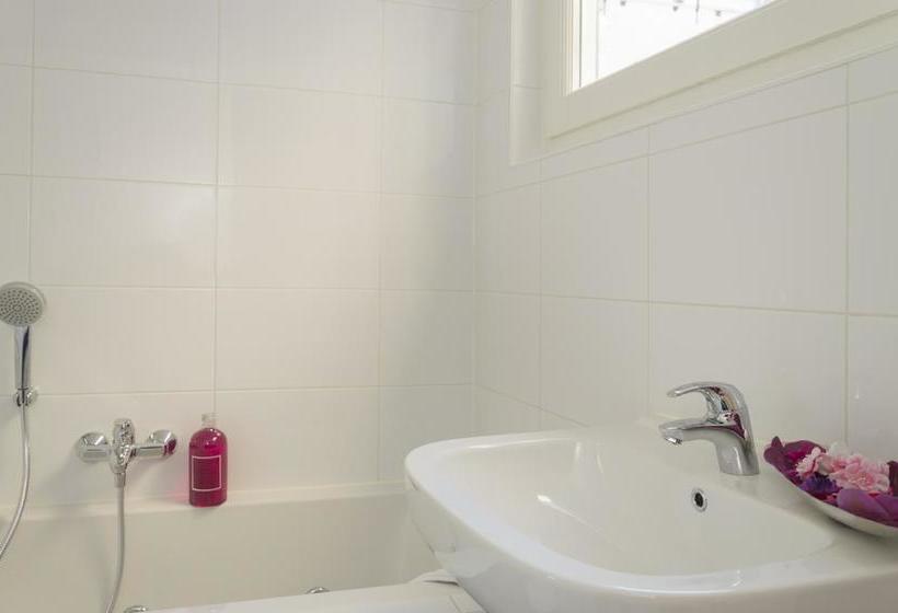 مبيت وإفطار Sailor Apartment