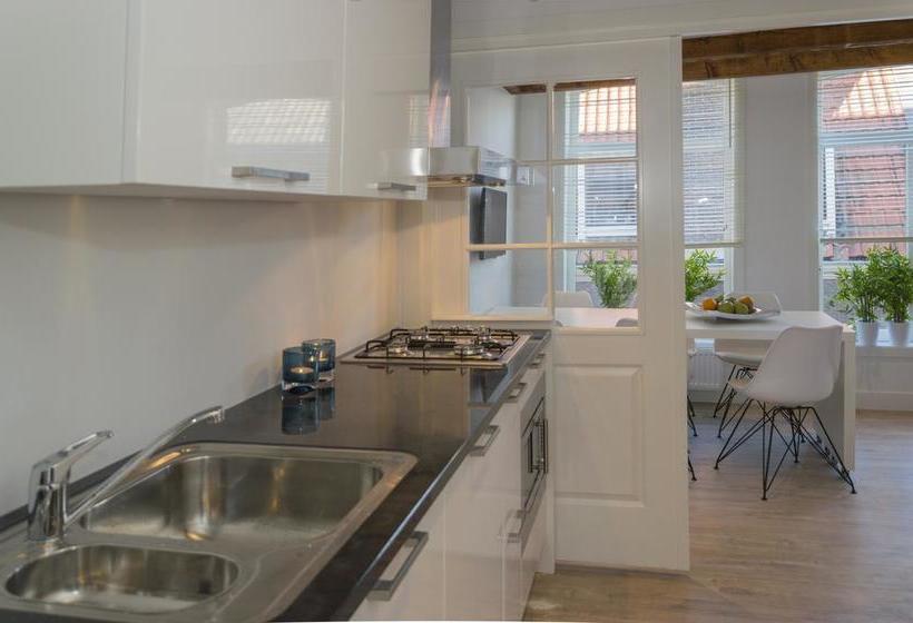 مبيت وإفطار Sailor Apartment