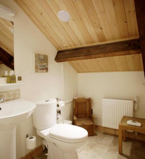 مبيت وإفطار The Old Town Hall