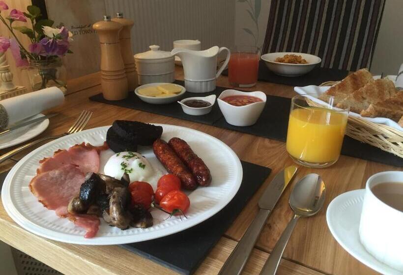 مبيت وإفطار The Old Town Hall