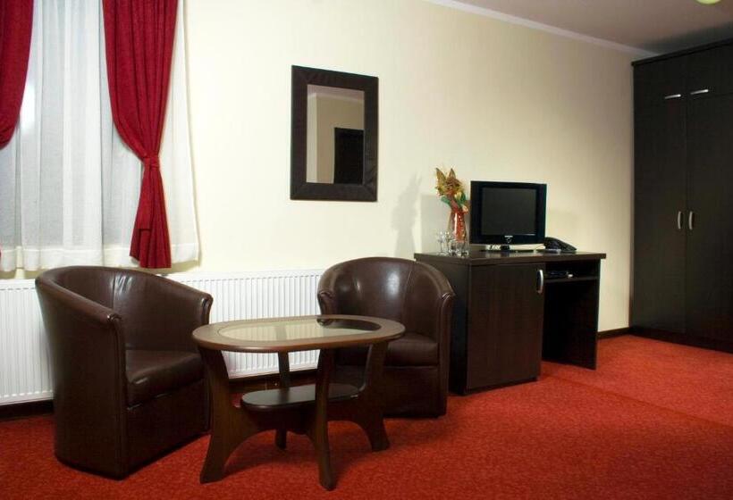 تختخواب و صبحانه Vila Prica