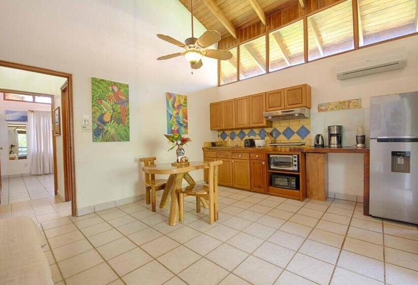 Casa Sueca Hotel   At The Beach