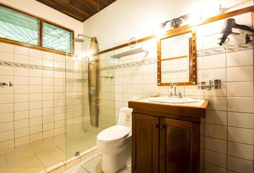 Casa Sueca Hotel   At The Beach