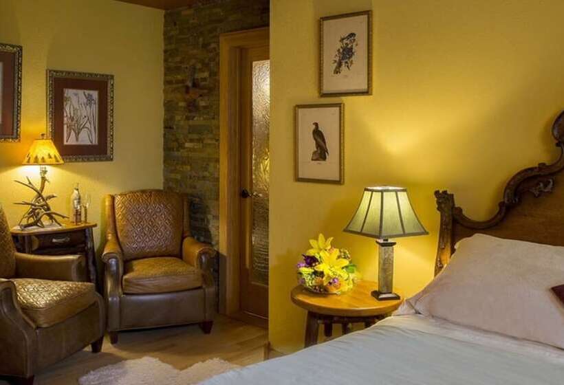 Hidden Serenity Bed And Breakfast
