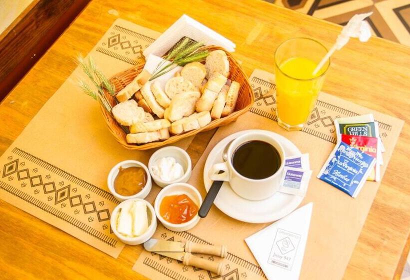 Hostel Casagrande Adults Only