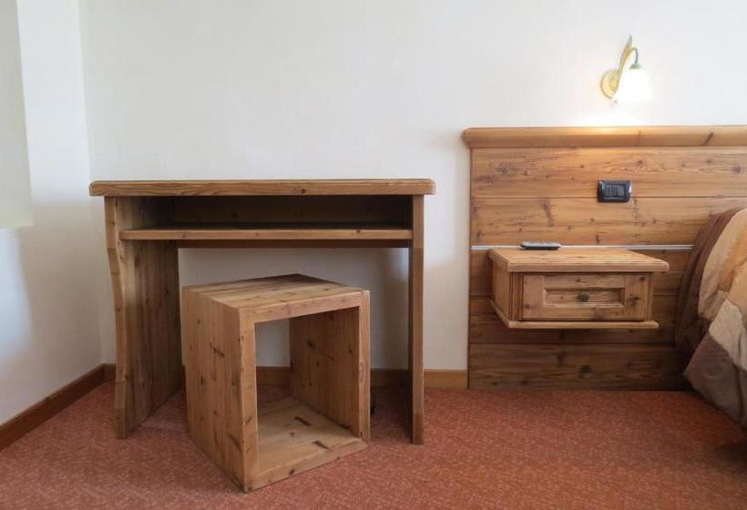 فندق Albergo Castello