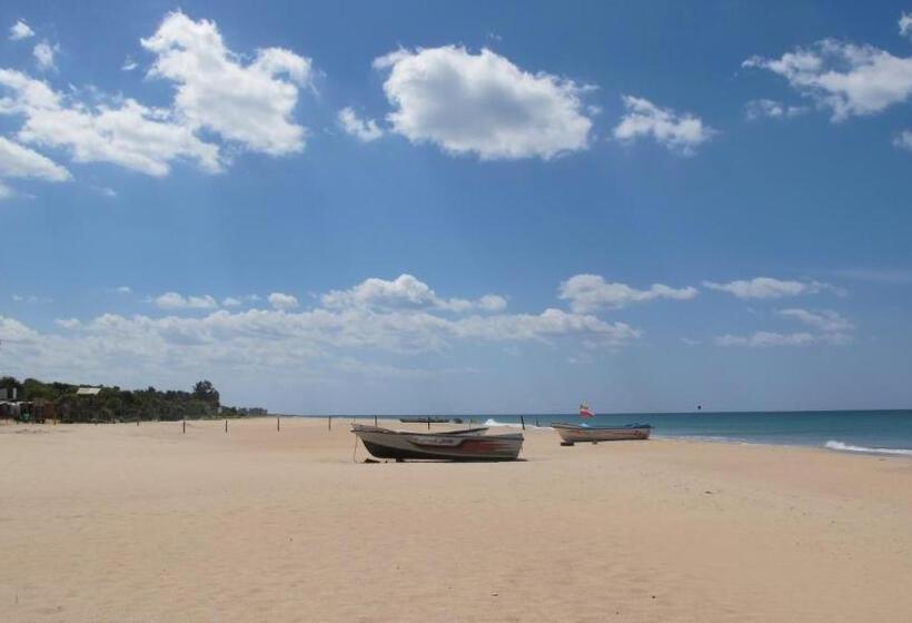 فندق Bay Beach
