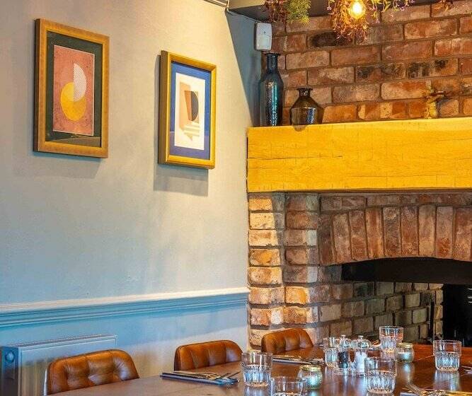 ホテル Hartford Hall On School Lane