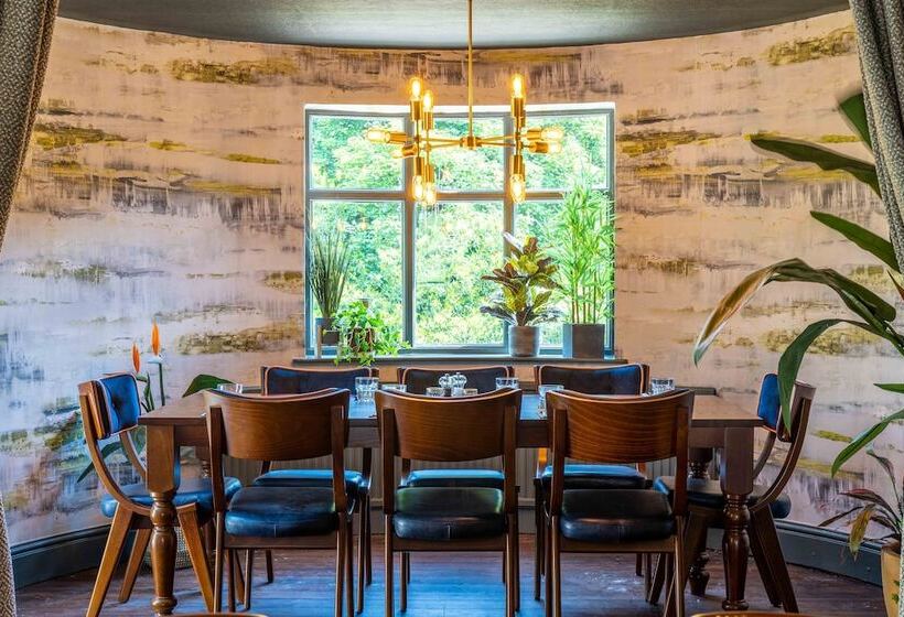 ホテル Hartford Hall On School Lane