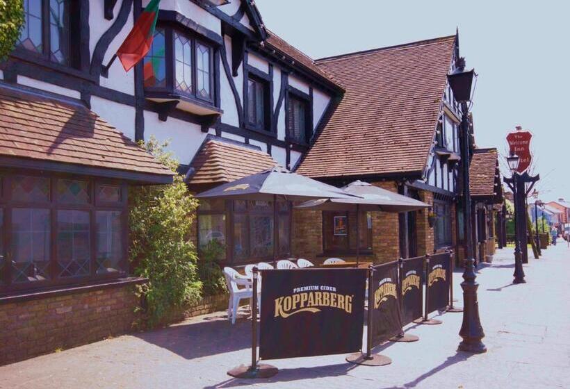 בית מלון כפרי Ivy Tower