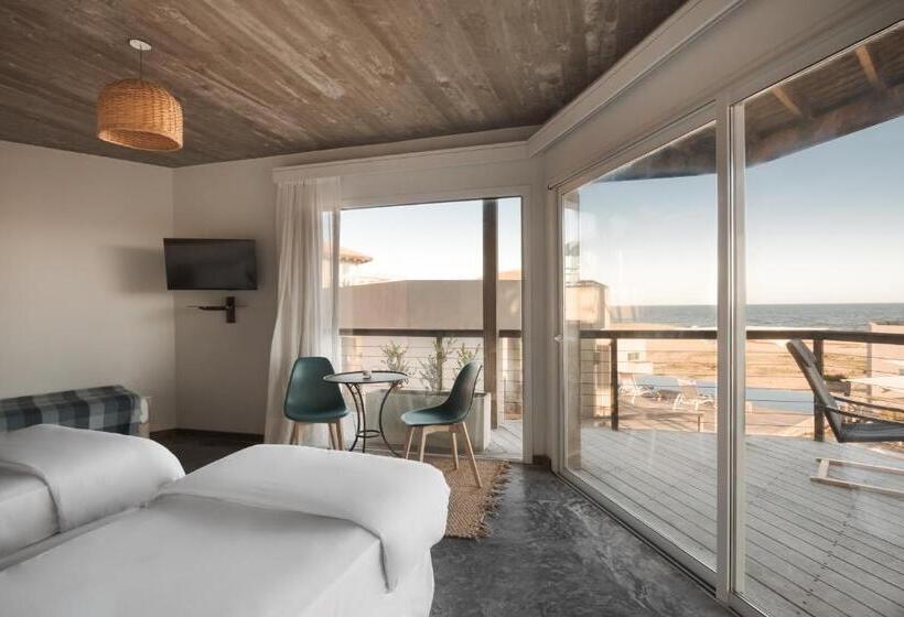 Maradentro Apart Hotel & Suites