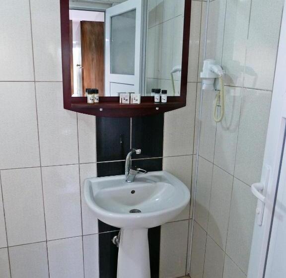 בית מלון כפרי Nostalgia World