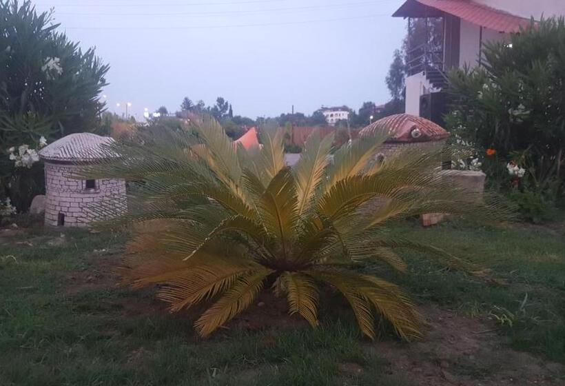 בית מלון כפרי Nostalgia World