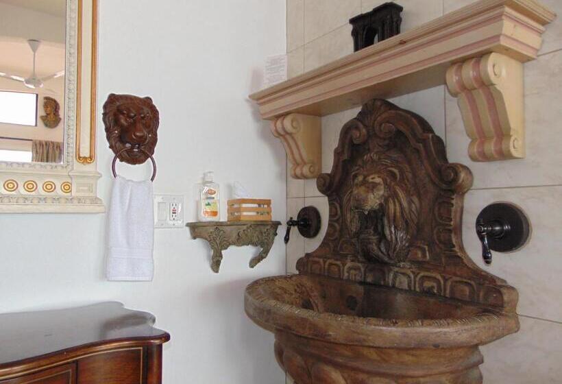 Отель Poco Cielo