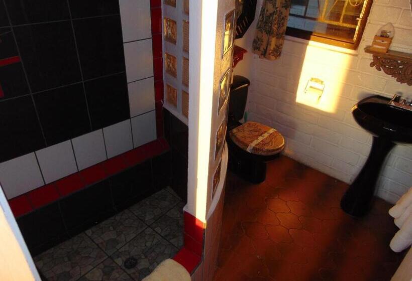 Отель Poco Cielo