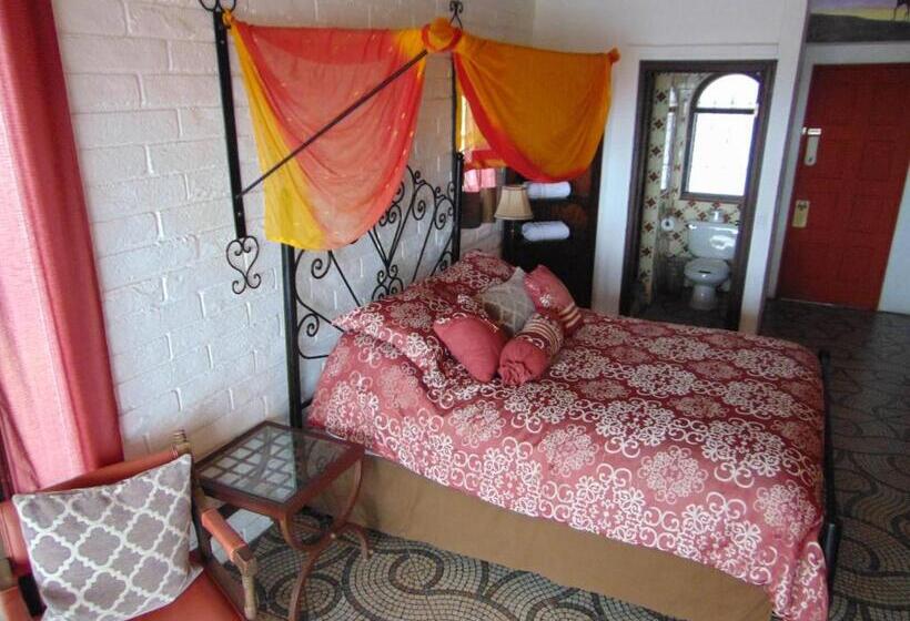 Отель Poco Cielo