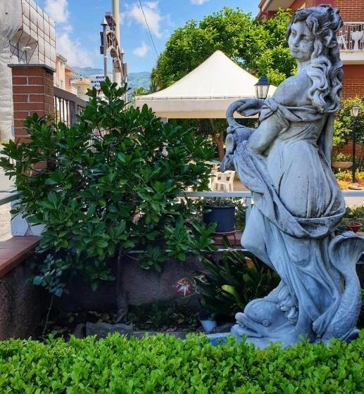 فندق Ristorante L'avvenire