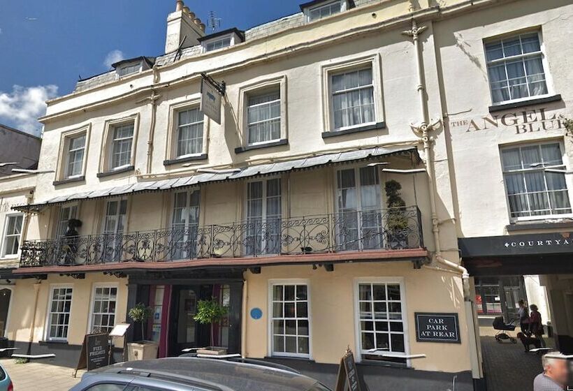 Отель The Angel & Blue Pig