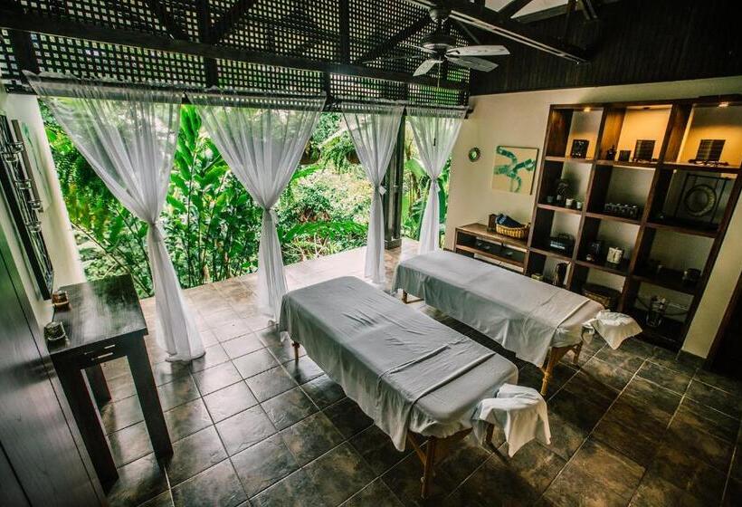 فندق Tiki Villas Rainforest Lodge   Adults Only