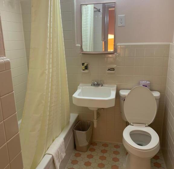 Отель Towne Inn