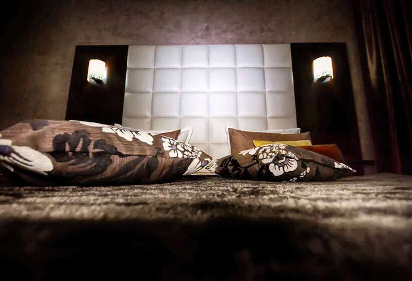 هتل Vents Des Iles